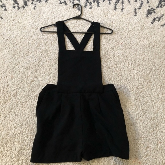 Romper - Picture 1 of 1